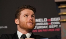 Де ла Хойя рассказал о поиске телепартнера для следующего после Головкина боя «Канело»