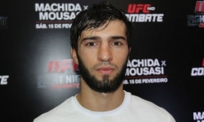 Бой обидчика Хамитова в UFC после драки с Макгрегором официально отменен