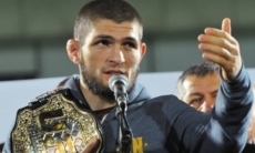 Нурмагомедов бросил вызов Мэйвезеру после победы над Макгрегором на «нефартовой» арене Головкина