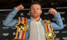 «Канело» вручили очередной чемпионский пояс за победу над Головкиным