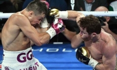 «Больше не элита». Головкину озвучили печальный прогноз на третий бой с «Канело»