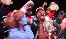 Андраде — Каутондоква: видео боя с четырьмя нокдаунами за титул WBO в весе Головкина