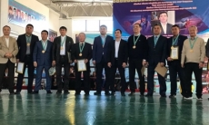 В Таразе наградили ветеранов отечественного бокса