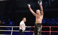 «Иван сейчас в лагере у Деонтея Уайлдера». Менеджер Дычко объяснил ситуацию с тренером