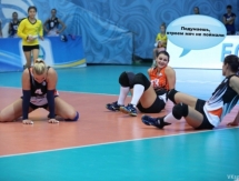 Представлена подборка нелепых и смешных фото с Кубка Казахстана среди женских команд