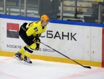 Фоторепоратаж с матча ВХЛ «Зауралье» — «Сарыарка» 3:2