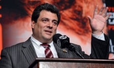 Президент WBC сделал заявление о бое Мэйвезер — Нурмагомедов после победы Хабиба на «нефартовой» арене Головкина