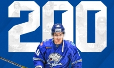 Нападающий «Барыса» провел 200-й матч в КХЛ