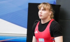 20-летняя казахстанская тяжелоатлетка стала второй в группе В чемпионата мира