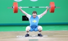 Призер Олимпиады из Казахстана провалился на ЧМ по тяжелой атлетике