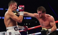 «Дрался, как старик». Жестоко избитый Головкиным боксер ракритиковал его стиль боя с «Канело»