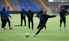 Фоторепортаж с предыгровой тренировки «Иртыша» в Астане