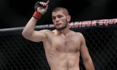 «Чувак борется, как медведь». Нурмагомедов вызвал восхищение после победы на «нефартовой» арене Головкина