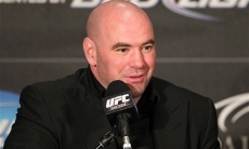 Президент UFC сделал заявление о дисквалификации Нурмагомедова и Макгрегора после боя на «нефартовой» арене Головкина