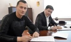 «Шахтер» продлил контракт с основным голкипером