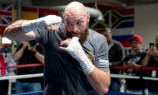 «Никогда не видел его таким». Промоутер в восторге от формы Фьюри после лагеря Головкина