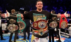 СМИ назвали мегафайт для Усика в весе Шуменова