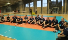 Совместные тренировки казахстанской и российской сборных по волейболу сидя состоялись в Астане
