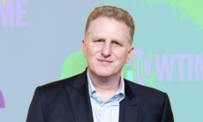 «Застряли в 1920-х». Голливудский актер призвал к переменам в боксе после боя Головкин — «Канело»