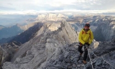 Армейский альпинист покорил очередную вершину