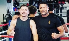 Боец из лагеря Головкина может отобрать пояс у Уайлдера