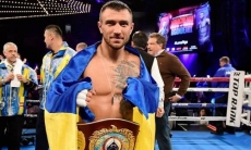 Казахстанский букмекер назвал фаворита боя Ломаченко — Педраса