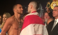 Ломаченко прошел взвешивание перед объединительным боем в весе Хусаинова