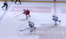 Видеообзор матча КХЛ «Куньлунь Ред Стар» — «Барыс» 1:4