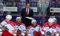 «Мы сейчас переживаем непростые времена». Наставник «Кунлуня» объяснил поражение от «Барыса»