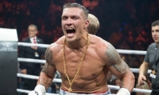 Усик начал переговоры о следующем бое в весе Шуменова