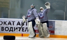 Сразу два вратаря «Кулагера» получили серьезные травмы