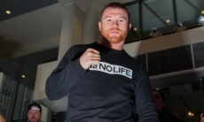 «Больше делать нечего». Промоутер «Канело» высказал отношение к бою с Головкиным