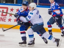 Фоторепортаж с матча МХЛ «Ладья» — «Снежные Барсы» 3:6