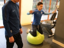 Фоторепортаж с тренировки «Иртыша» в тренажерном зале на УТС в Турции