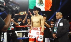 Непобежденный чемпион мира сделал заявление о бое с Головкиным