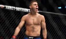 Американский боец UFC высмеял Макгрегора после его поражения Нурмагомедову на «нефартовой» арене Головкина