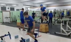 Видео тренировки «Торпедо» в тренажерном зале