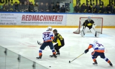 Видеообзор матча ВХЛ «Сарыарка» — «СКА-Нева» 2:1