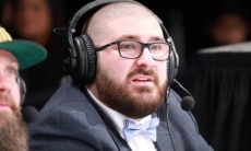 «За один вечер уделает Мунгию и Харрисона». Зарубежный эксперт сделал неожиданную ставку на 20-летнего казахстанца