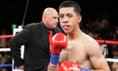 «Через пять секунд побежал под душ». Как Головкин «заморозил» американского боксера 