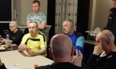Стоилов после ухода из сборной Казахстана замечен за карточным столом в цветах своего бывшего клуба