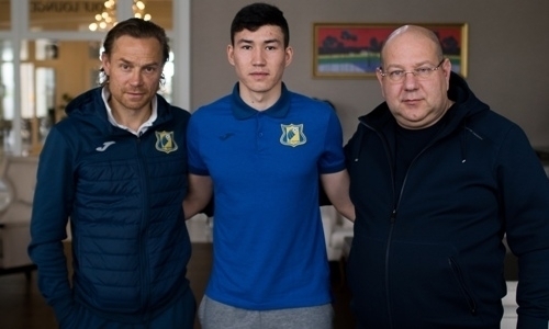 Валерий Карпин поприветствовал футболиста сборной Казахстана в клубе РПЛ