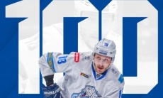 Форвард «Барыса» провел юбилейный матч в КХЛ