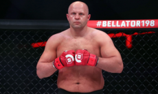 Емельяненко назвали величайшим бойцом ММА после поражения нокаутом за 35 секунд на «фартовой» арене Головкина