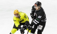 Букмекеры уверены в победе казахстанских клубов в матчах ВХЛ