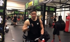 Казахстанский боксер завершил подготовку в зале Мэйвезера и отправился на бой в Мексику