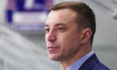 «Обидно проигрывать, ведя два раза в две шайбы». Тренер «Торпедо» назвал причины поражения