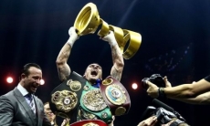 Названа дата и неожиданный соперник Усика по дебюту в супертяжелом весе Дычко