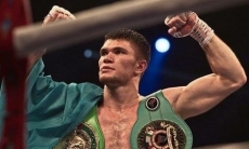 Казахстанский чемпион WBC решил сменить весовую категорию