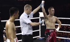 Непобежденный казахстанский боксер одержал седьмую победу в профи